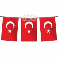 İpe Dizili Kağıt Türk Bayrağı 6 x 10 cm